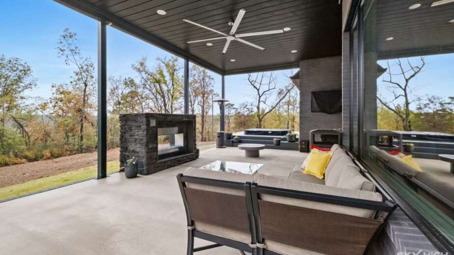 custom home additions